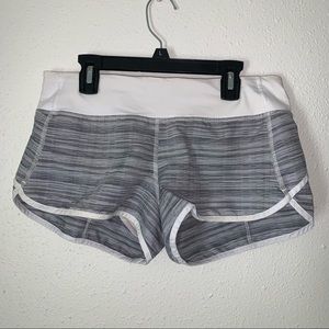 Lululemon Speed Up Grey White Stripe Shorts Size 6